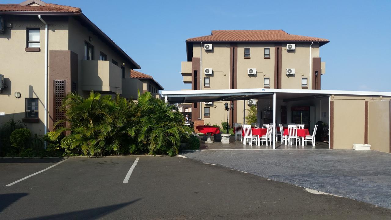 Seagull Lodge Richards Bay Exterior photo