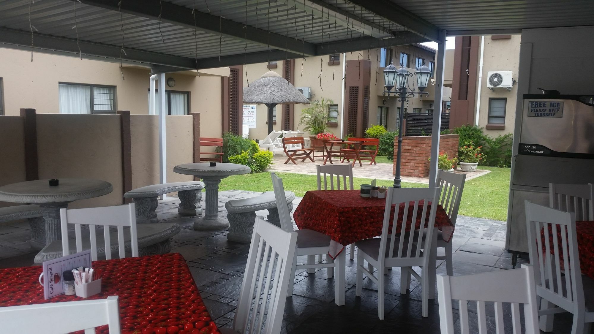 Seagull Lodge Richards Bay Exterior photo
