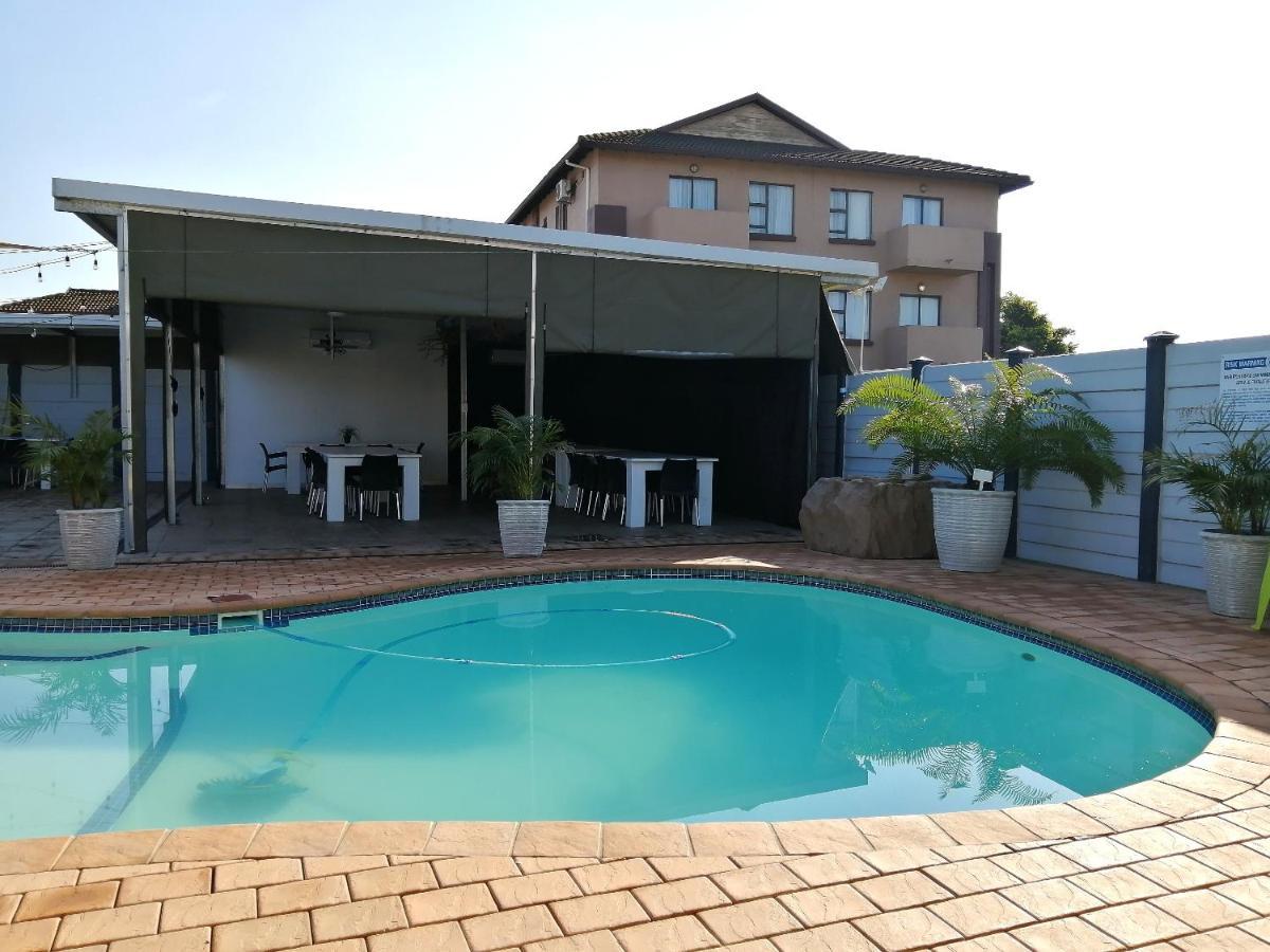 Seagull Lodge Richards Bay Exterior photo