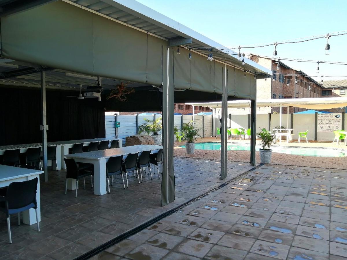 Seagull Lodge Richards Bay Exterior photo