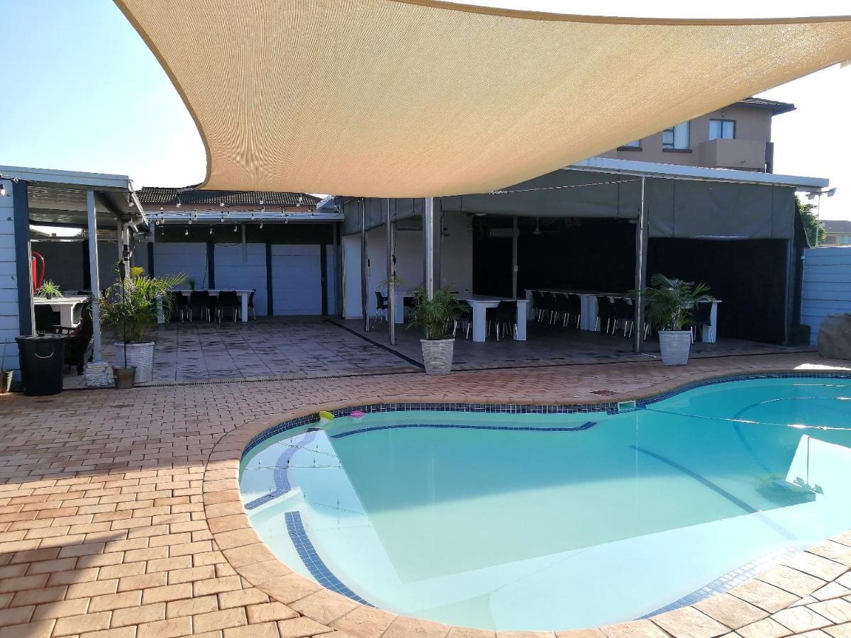 Seagull Lodge Richards Bay Exterior photo